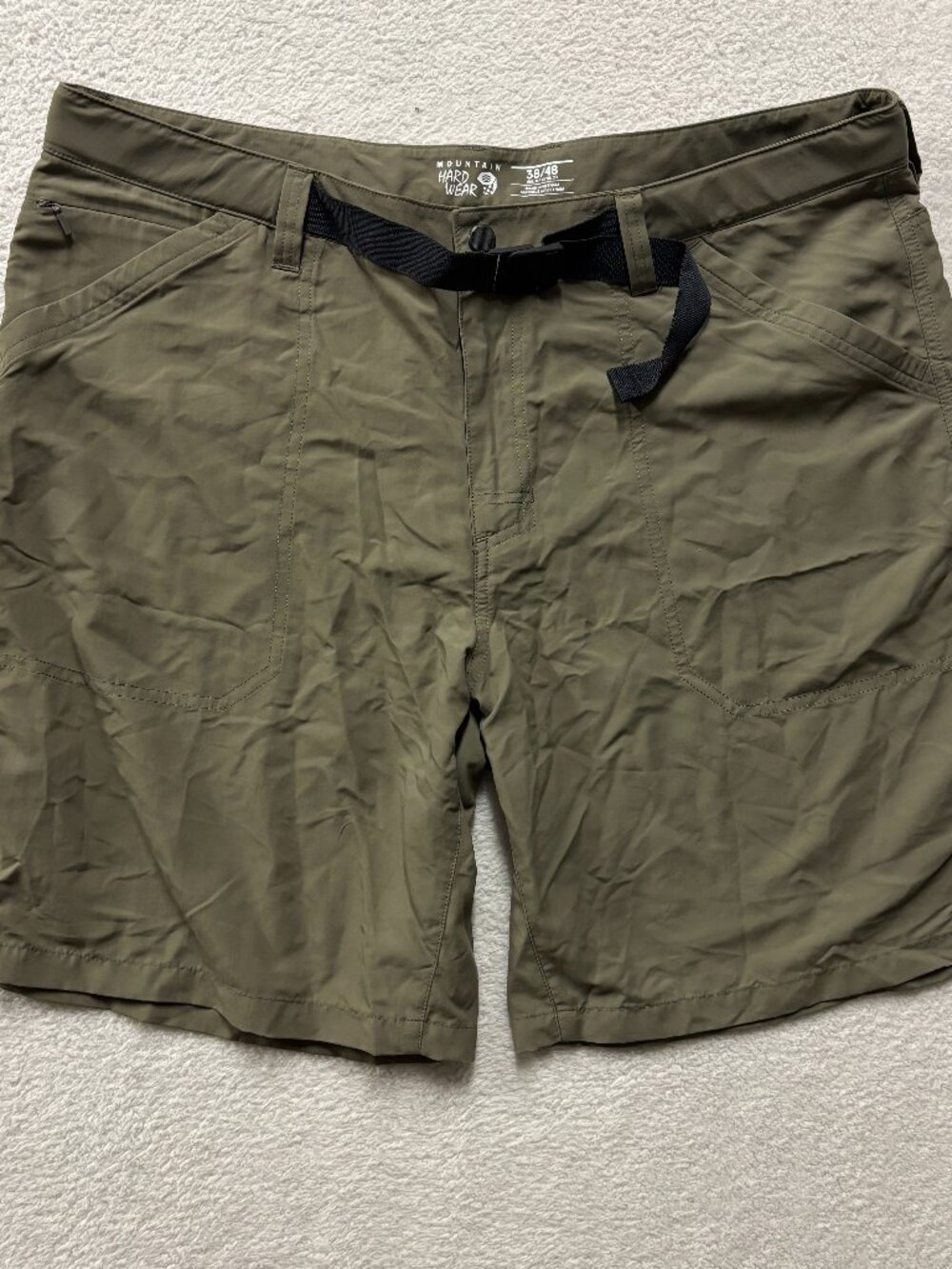 Mountain Hardwear Stryder Shorts Mens 38x9 Army Tan Green Outdoor Hiking Camping